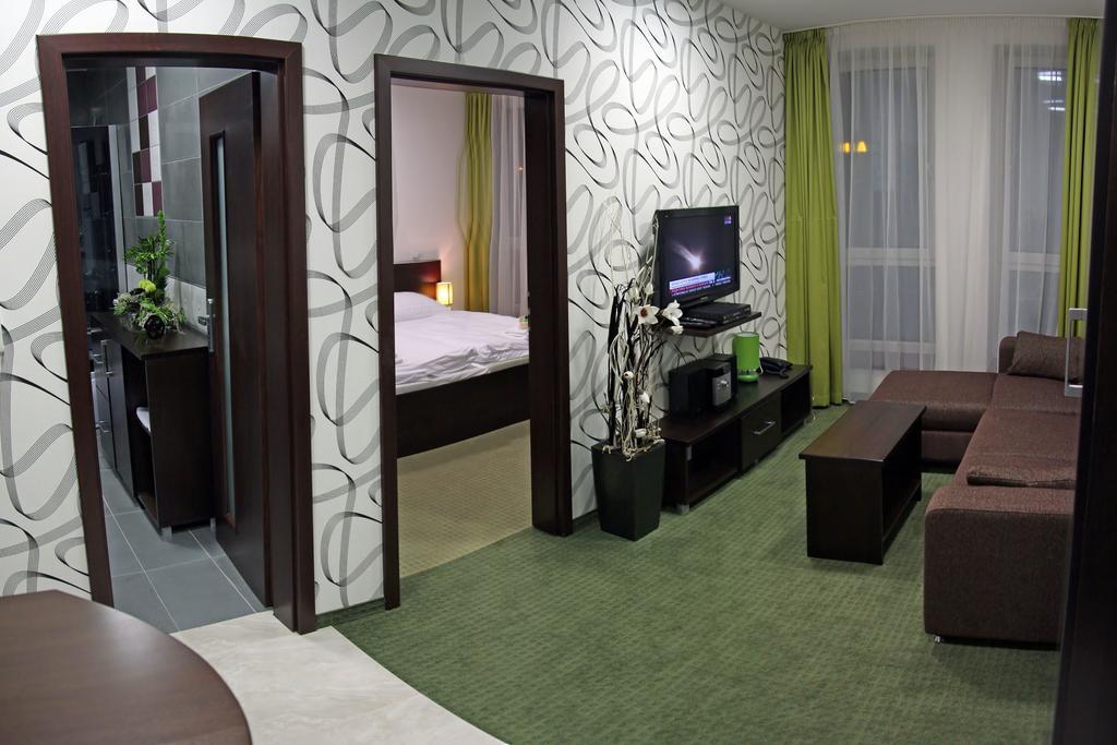 Penzion Luxury Rožňava Zewnętrze zdjęcie